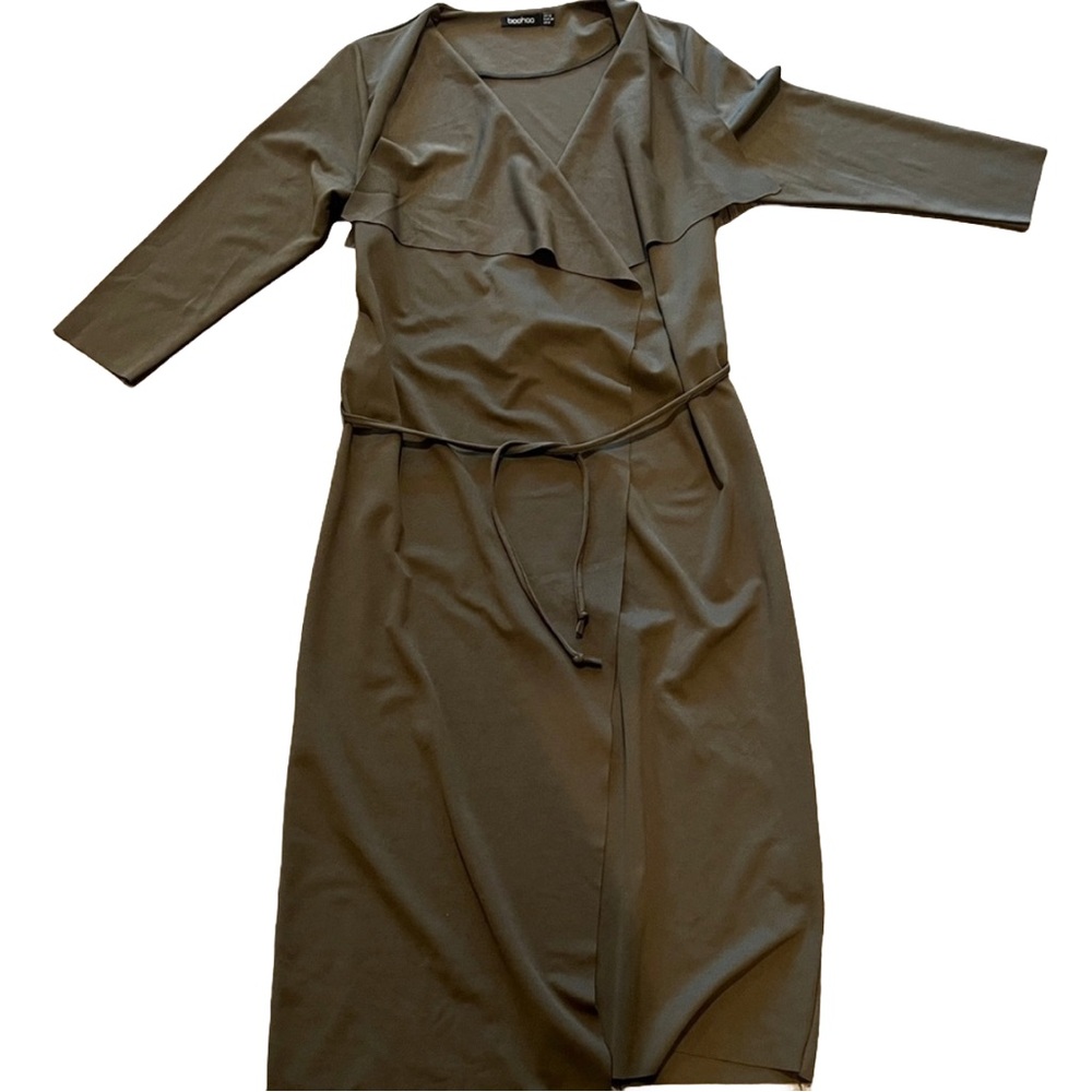 Boohoo Green Wrap Tie Front Sheath Dress
